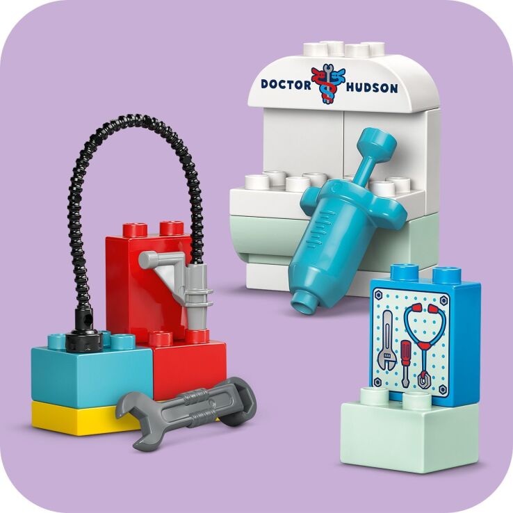 LEGO Duplo Disney McQueen's Visit To Doc's Garage (10456) (2)