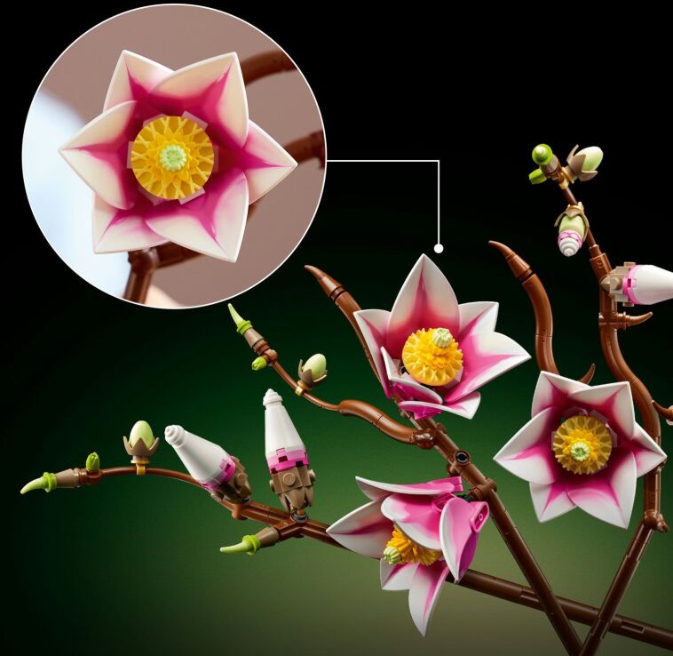 LEGO® Botanicals Magnolia Branches (11510) (5)