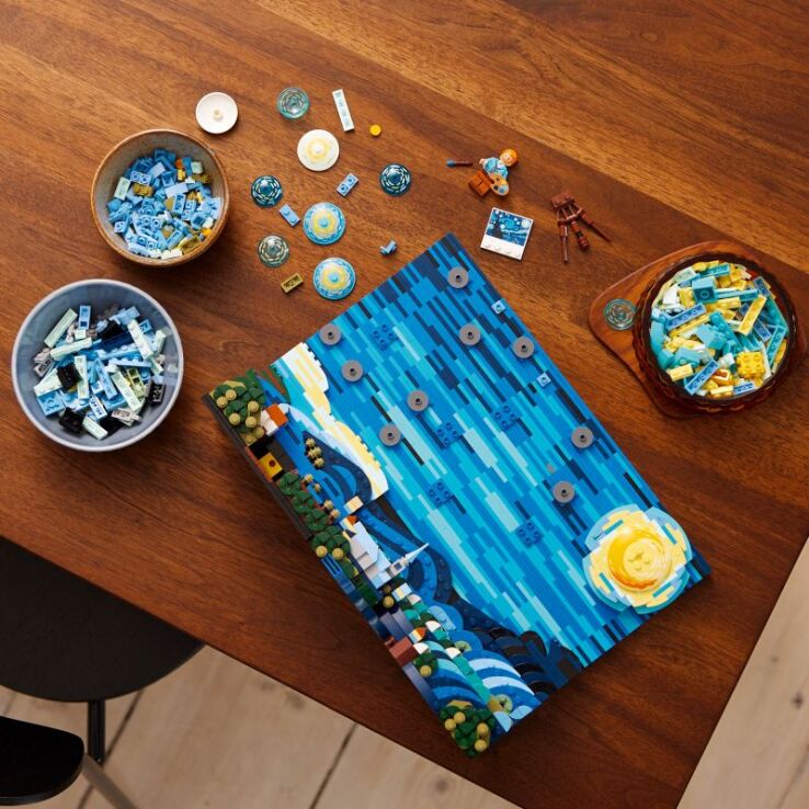 LEGO Ideas Vincent Van Gogh: The Starry Night (21333) (9)