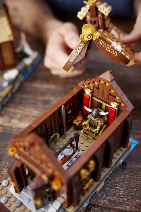 LEGO® Ideas Viking Village (21343) (9)