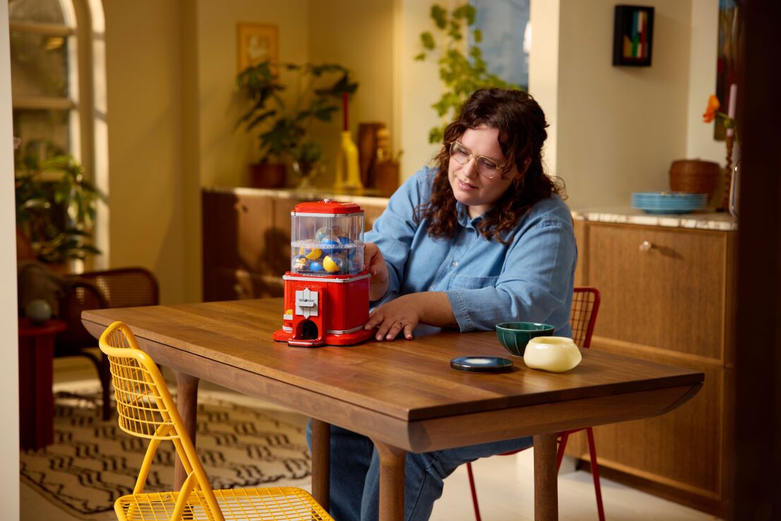 LEGO Ideas Minifigure Vending Machine (21358) (10)