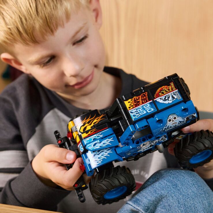 LEGO® Technic Monster Jam Grave Digger Fire And Ice (42219) (5)