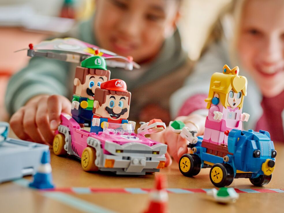 LEGO Super Mario Kart-Wario & King Boo (72038) (10)