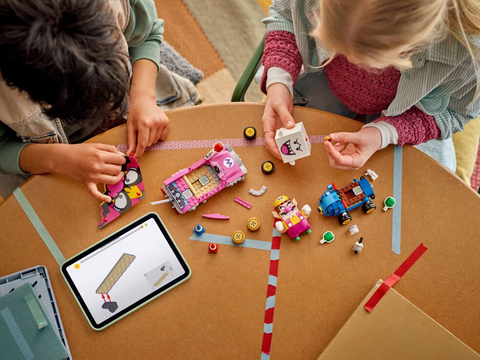 LEGO Super Mario Kart-Wario & King Boo (72038) (5)