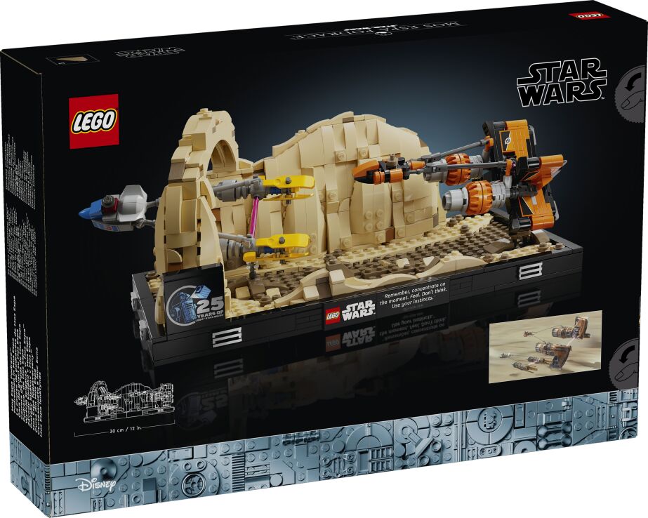 LEGO Star Wars Mos Espa Podrace Diorama (75380) (11)