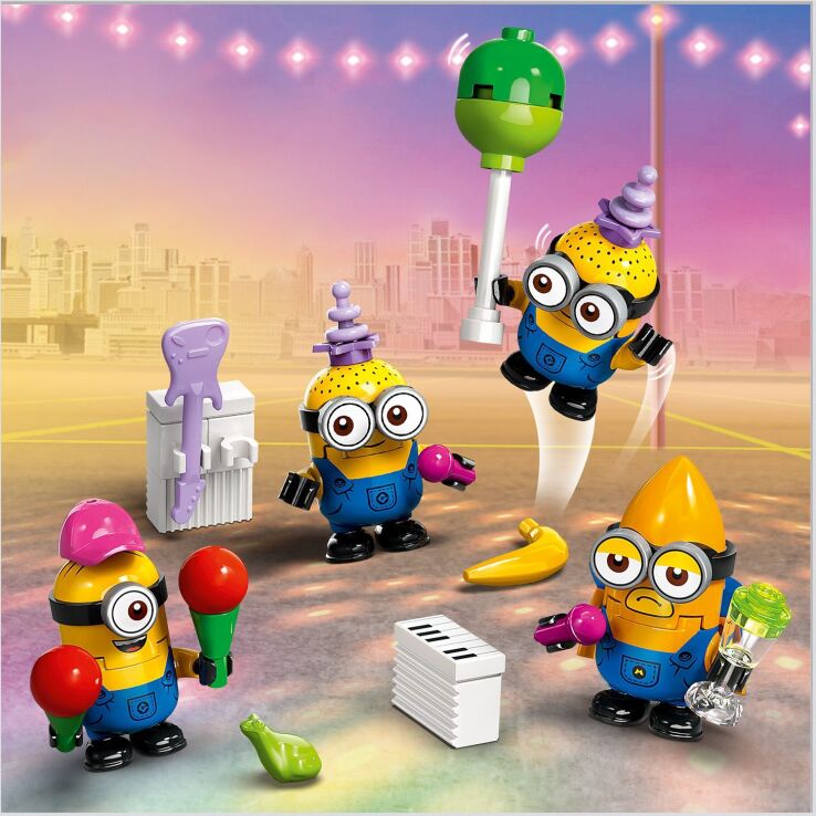 LEGO Minions Music Party Bus (75581) (5)