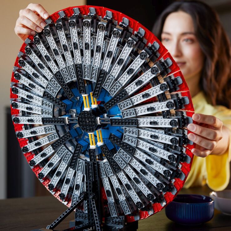 LEGO Super Heroes Captain America's Shield (76262) (3)