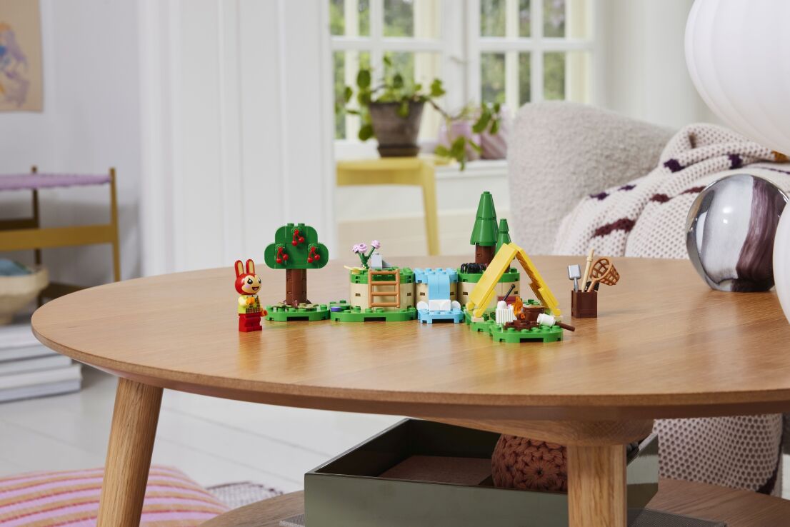 LEGO Animal Crossing Bunnie's Outdoor Activities (77047) (9)
