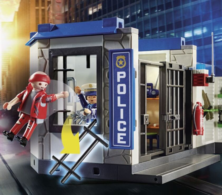 Playmobil Αστυνομικό Τμήμα (70568) (2)