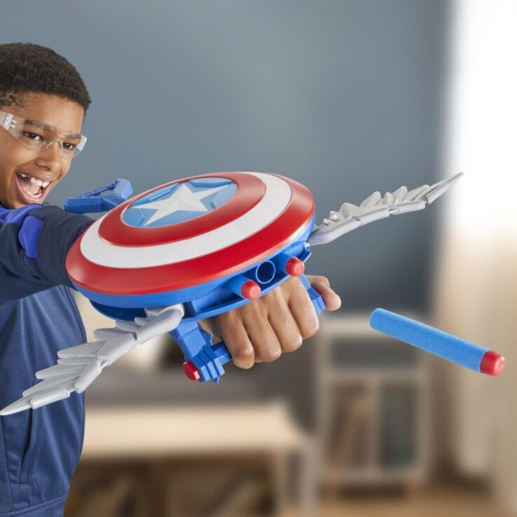 Captain America NWO Skyshot Blaster (F9302) (3)