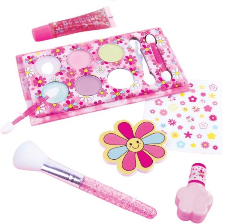 Make It Real Blooming Beauty Cosmetic Set (2465) (1)