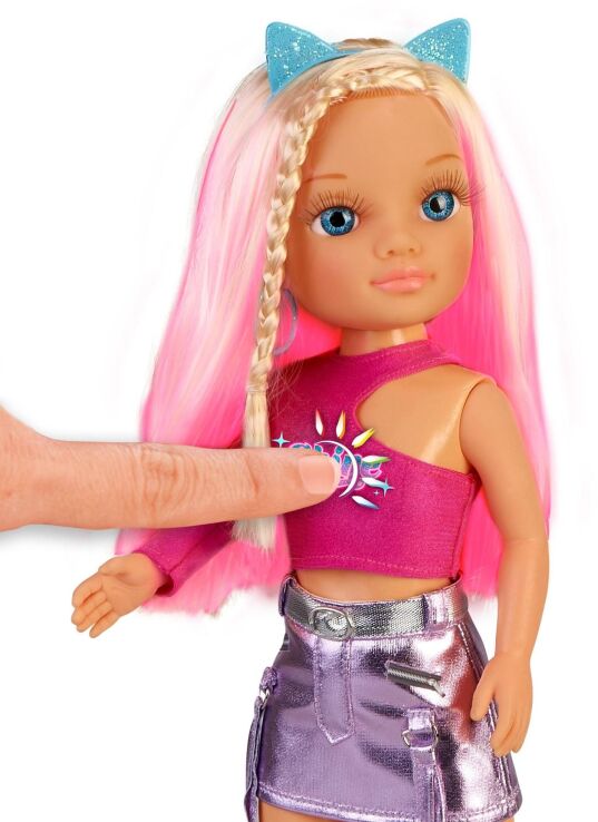 Nancy Color Challenge (700017337) (2)