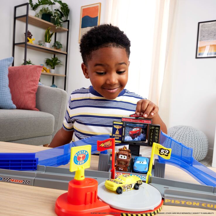 Cars Μεγάλη Πίστα Αγώνων Piston Cup Για Κόλπα (JHL42) (6)