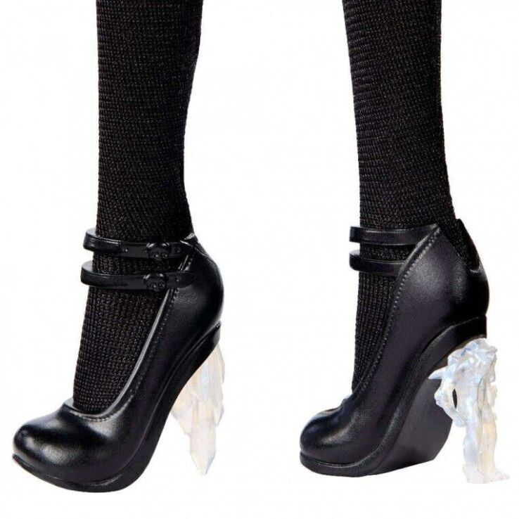 Monster High Wednesday-Wednesday Rave’n Dress (HXJ03) (4)