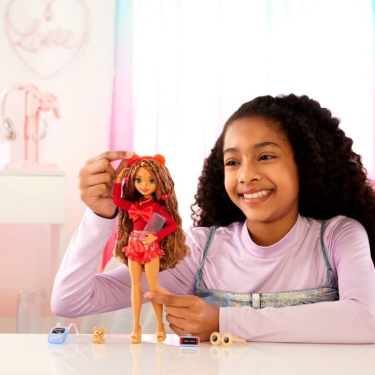 Barbie Dream Besties-Teresa (HYC23) (5)