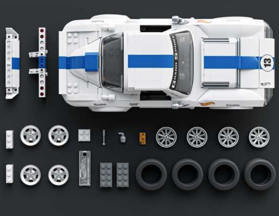 Brick Shop Hot Wheels Elite Series-Corvette (JGR31) (3)