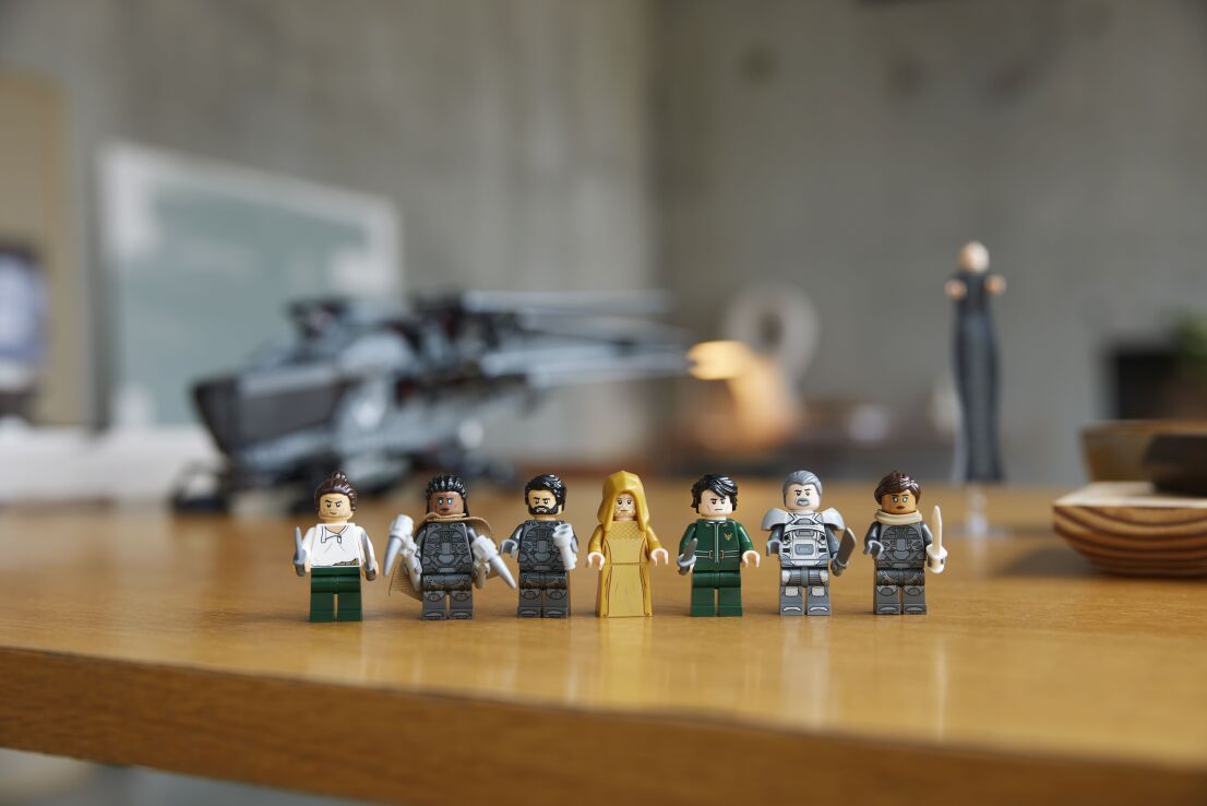 LEGO® Icons Dune Atreides Royal Ornithopter (10327) (5)