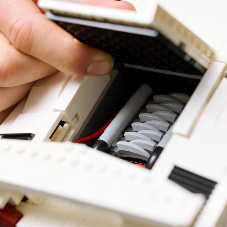 LEGO® Icons Lamborghini Countach 5000 Quattrovalvole (10337) (5)