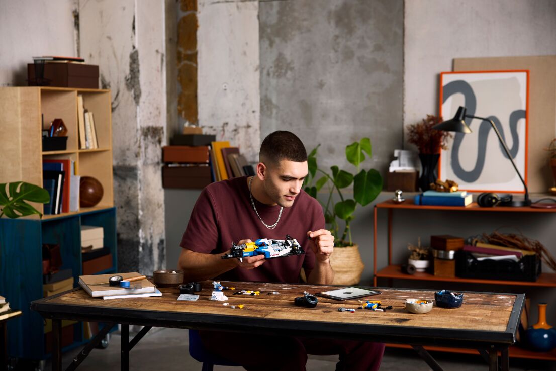 LEGO Icons Williams Racing FW14B & Nigel Mansell (10353) (8)