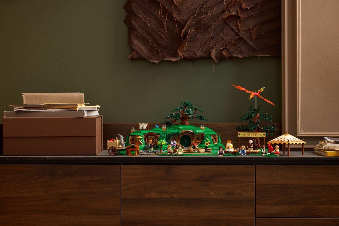 LEGO® Icons Lord Of Rings: The Shire (10354) (10)