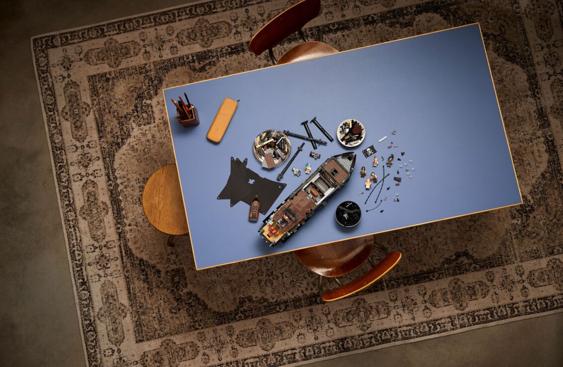 LEGO® Icons Captain Sparrow's Pirate Ship (10365) (7)