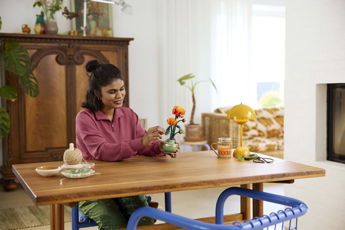 LEGO® Botanicals Chrysanthemum (10368) (4)