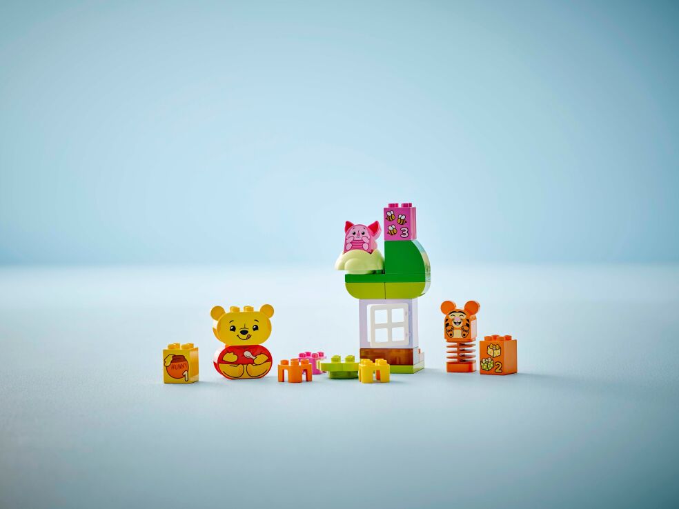 LEGO® Duplo Disney Winnie The Pooh's Birthday Party (10457) (7)