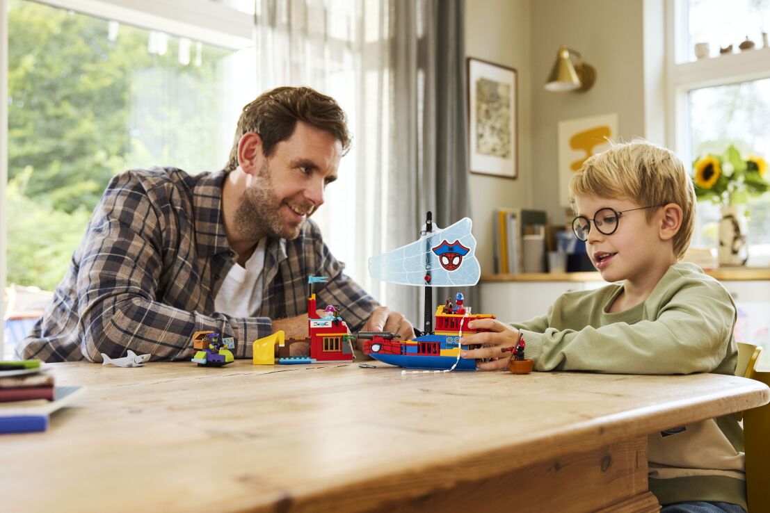 LEGO® Spidey: Team Spidey Pirate Ship (11208) (6)