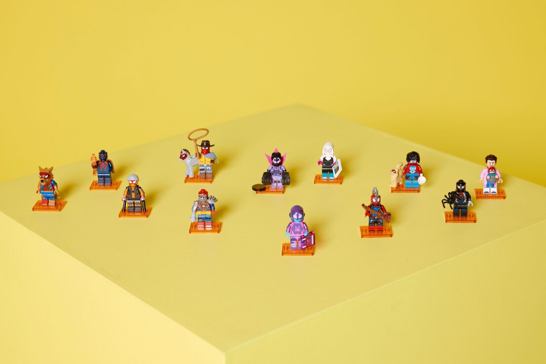 LEGO® Minifigures Spider-Man Across The Spider Web (71050) (6)