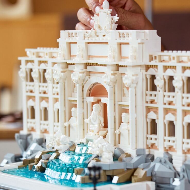 LEGO Architecture Trevi Fountain (21062) (2)