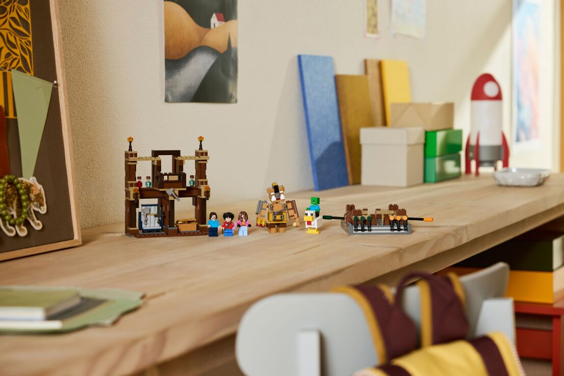 LEGO Minecraft Woodland Mansion Fighting Ring (21272) (8)