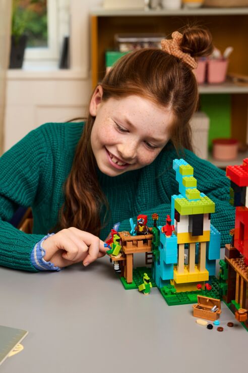 LEGO Minecraft The Parrot Houses (21282) (6)