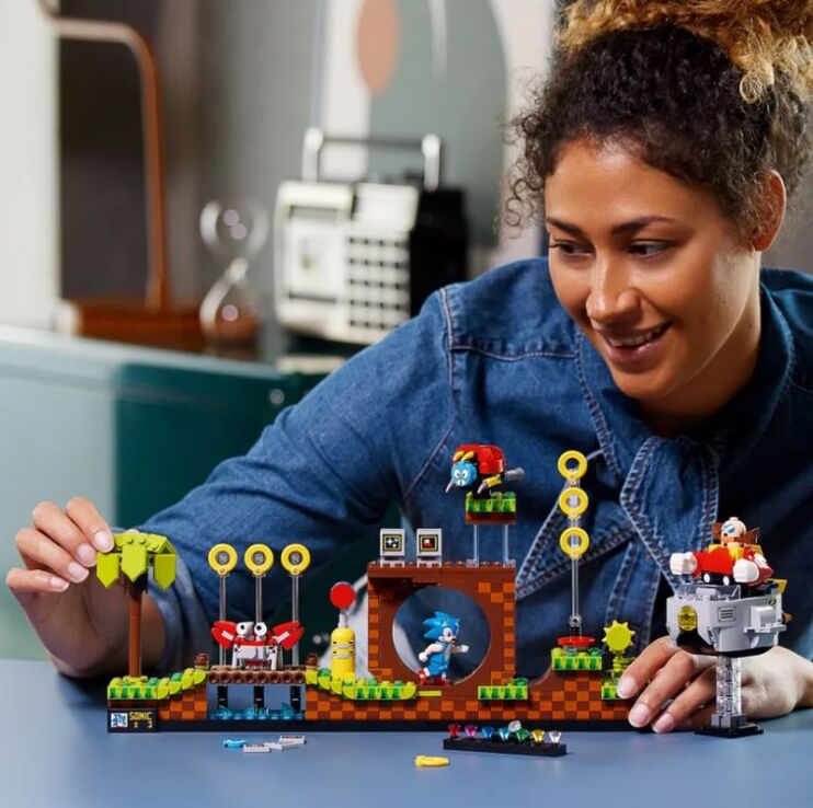 LEGO Sonic The Hedgehog–Green Hill Zone (21331) (6)