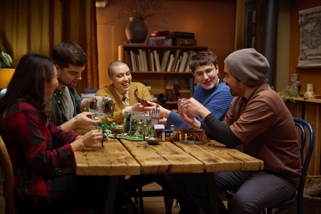 LEGO Ideas Dungeons And Dragons: Red Dragon's Tale (21348) (8)