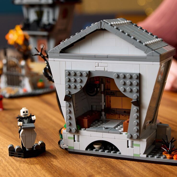 LEGO Ideas Disney Tim Burton's The Nightmare Before Xmas (21351) (5)