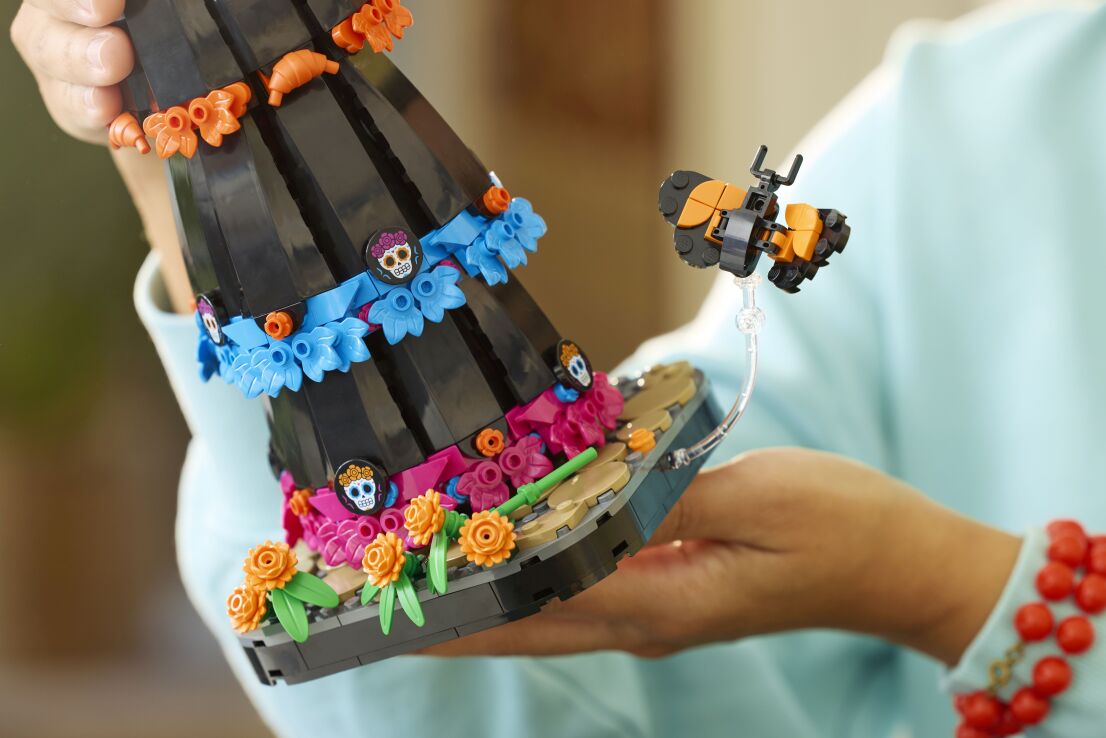 LEGO® Ideas La Catrina (21372) (5)
