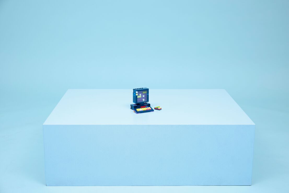 LEGO Creator 3in1 Retro Gaming Console (31380) (12)