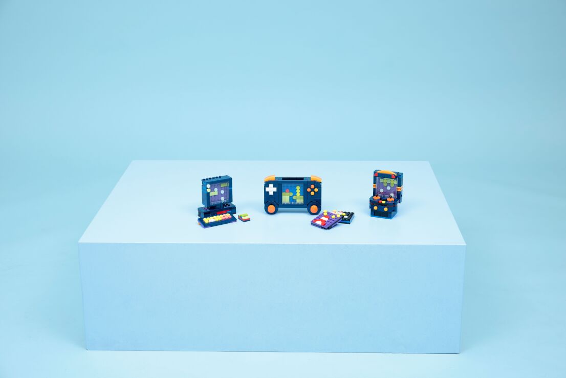 LEGO Creator 3in1 Retro Gaming Console (31380) (13)