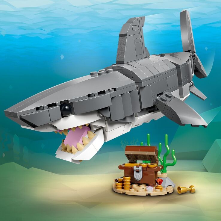 LEGO Creator 3in1 Fierce Shark With A Treasure Chest (31381) (2)