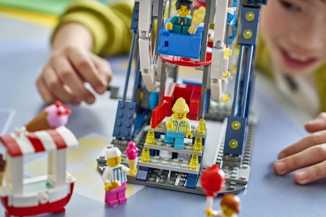 LEGO® Creator 3in1 Iconic Ferris Wheel (31389) (7)