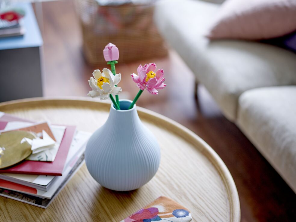 LEGO Botanicals Lotus Flowers (40647) (3)