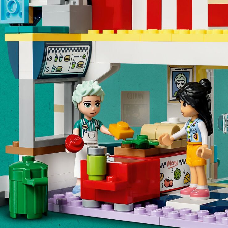LEGO Friends Heartlake Downtown Diner (41728) (3)
