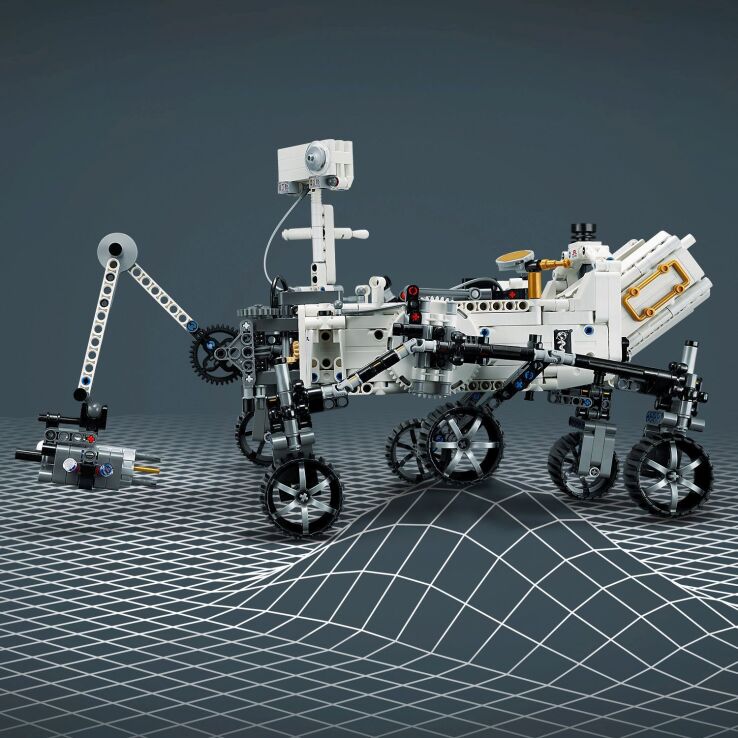LEGO Technic Nasa Mars Rover Perseverance (42158) (2)