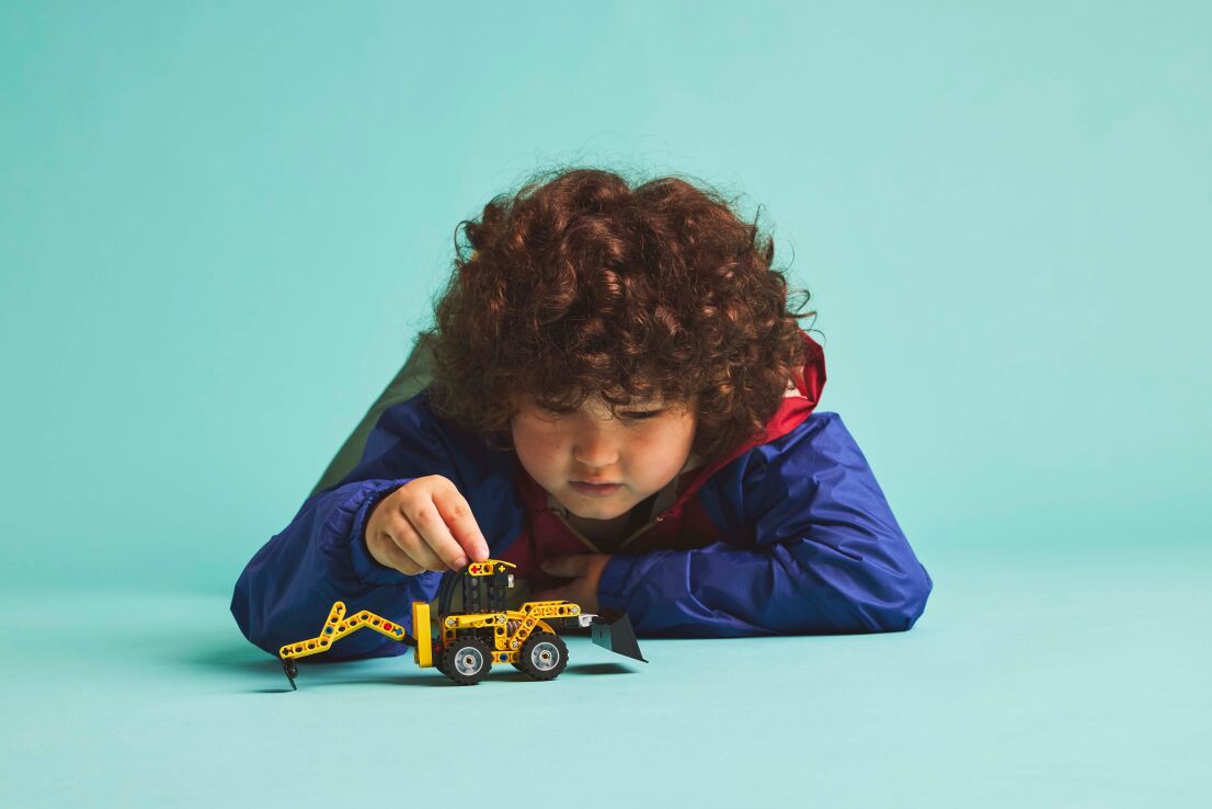 LEGO Technic Backhoe Loader (42197) (6)