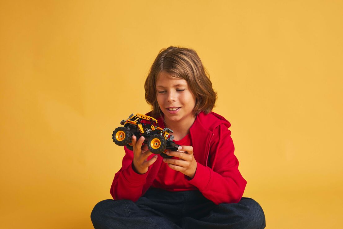 LEGO Technic Monster Jam Digatron (42199) (6)