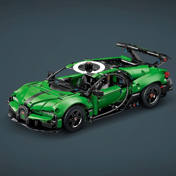 LEGO® Technic Green Bugatti Chiron Pur Sport Hypercar (42241) (2)