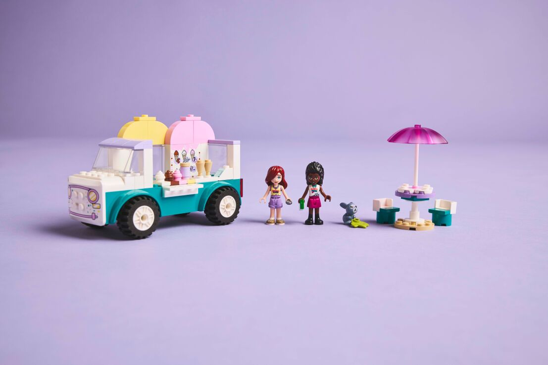 LEGO Friends Heartlake City Ice Cream Truck (42644) (8)