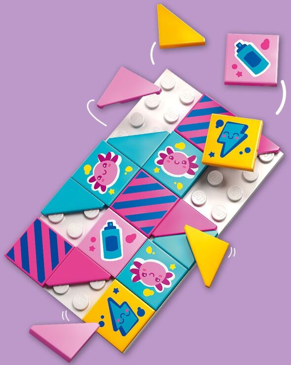 LEGO Friends Liann's Family House (42687) (2)