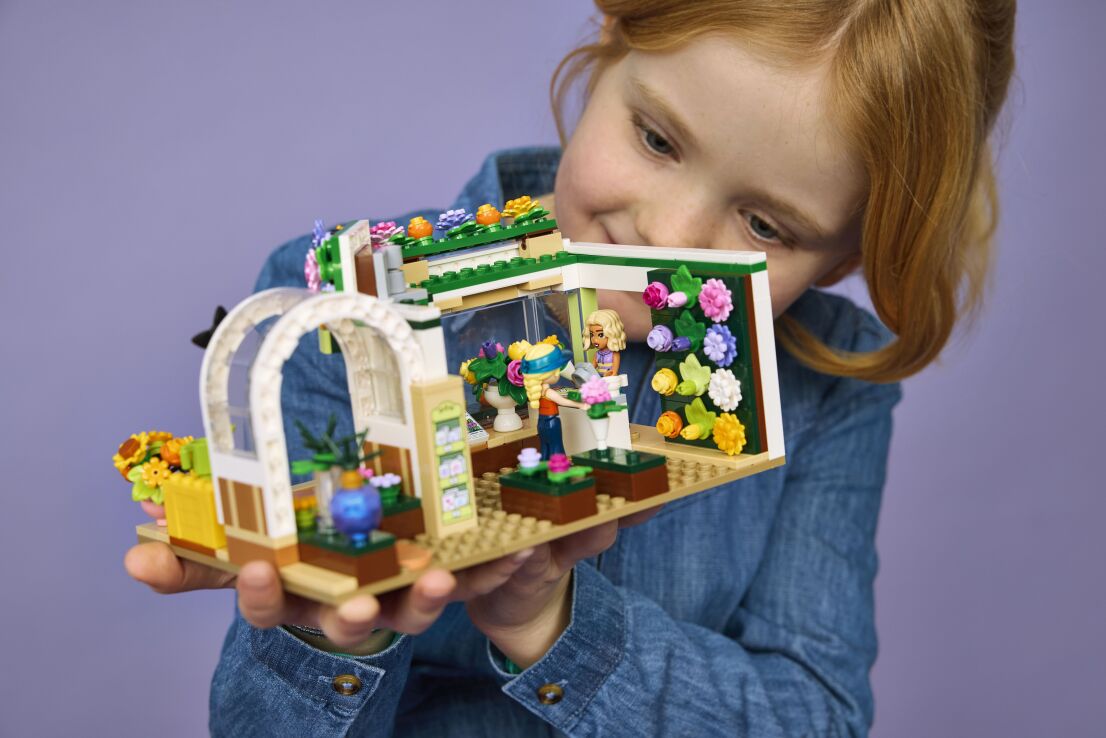LEGO® Friends Creative Flower Shop (42693) (7)