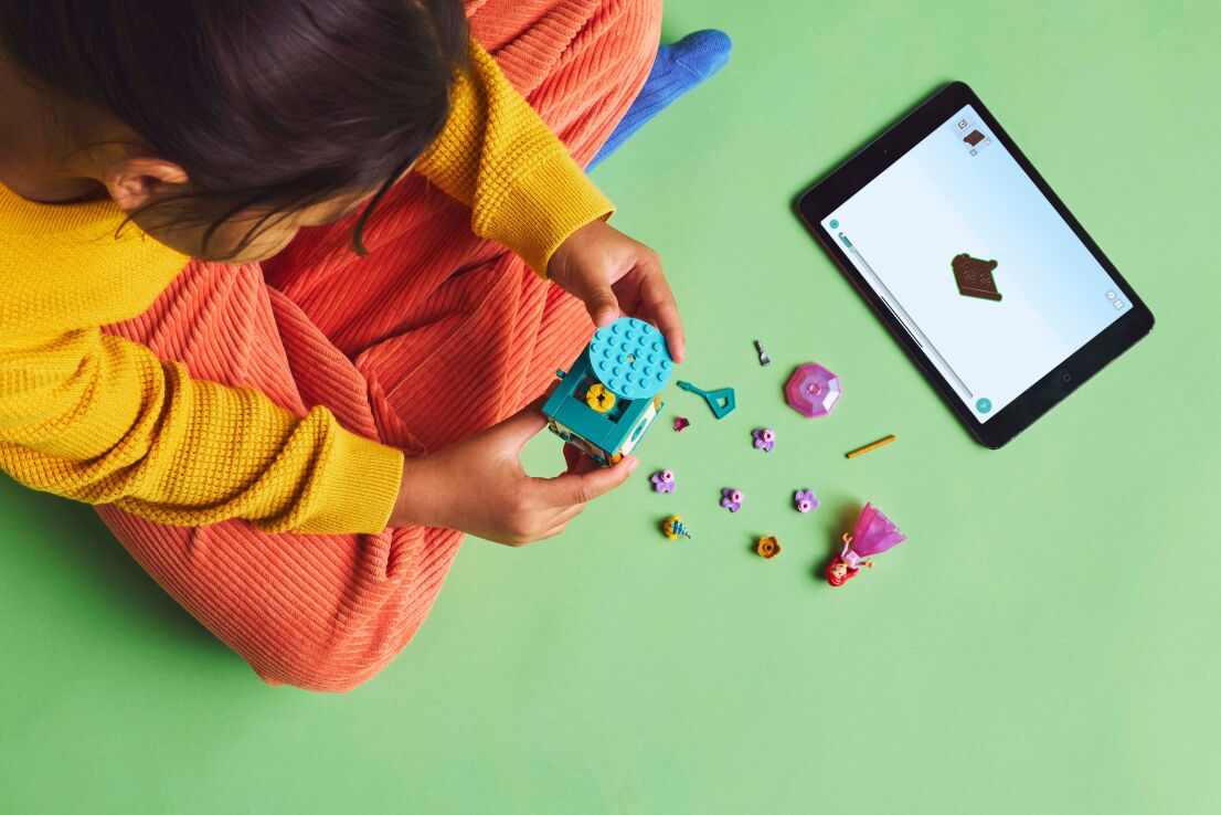 LEGO Disney Princess Twirling Ariel (43259) (5)